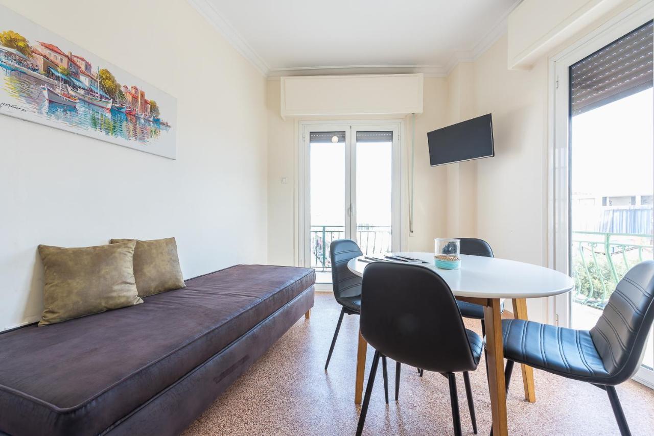 Super Paradise Apartments Athen Exterior foto